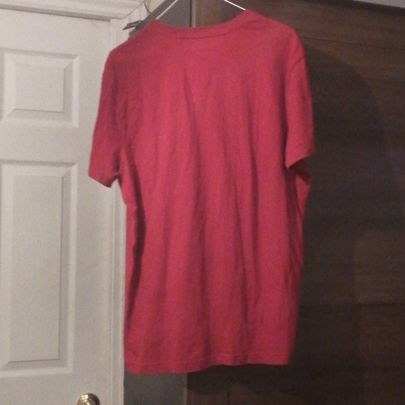 Guess tshirt - Picture 3 of 3